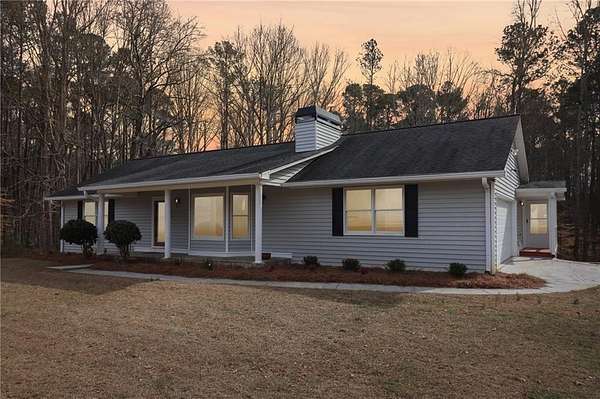 2.72 Acres of Residential Land with Home for Sale in Dallas, Georgia