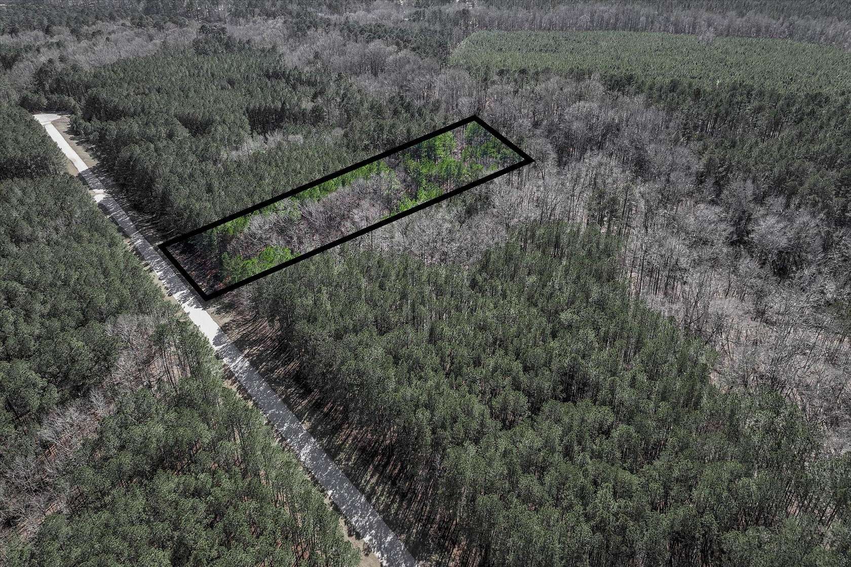 2 Acres of Residential Land for Sale in Tignall, Georgia