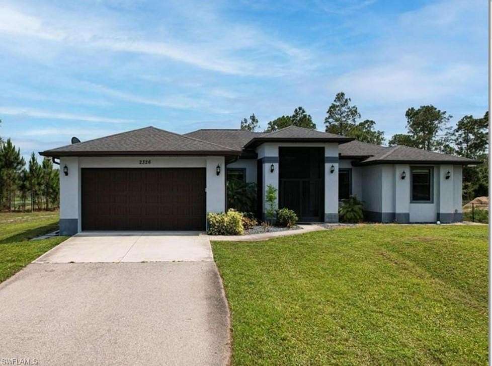 2.27 Acres of Residential Land with Home for Lease in Naples, Florida