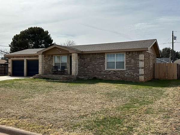 19 Acres of Land with Home for Sale in Snyder, Texas