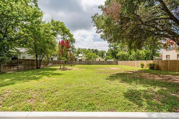 0.17 Acres of Residential Land for Sale in Fredericksburg, Texas