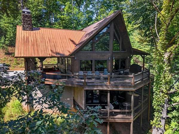 1.5 Acres of Land with Home for Sale in Blue Ridge, Georgia
