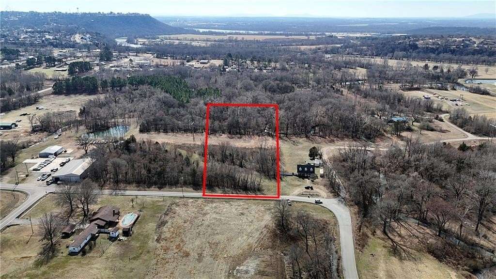 3 Acres of Residential Land for Sale in Van Buren, Arkansas