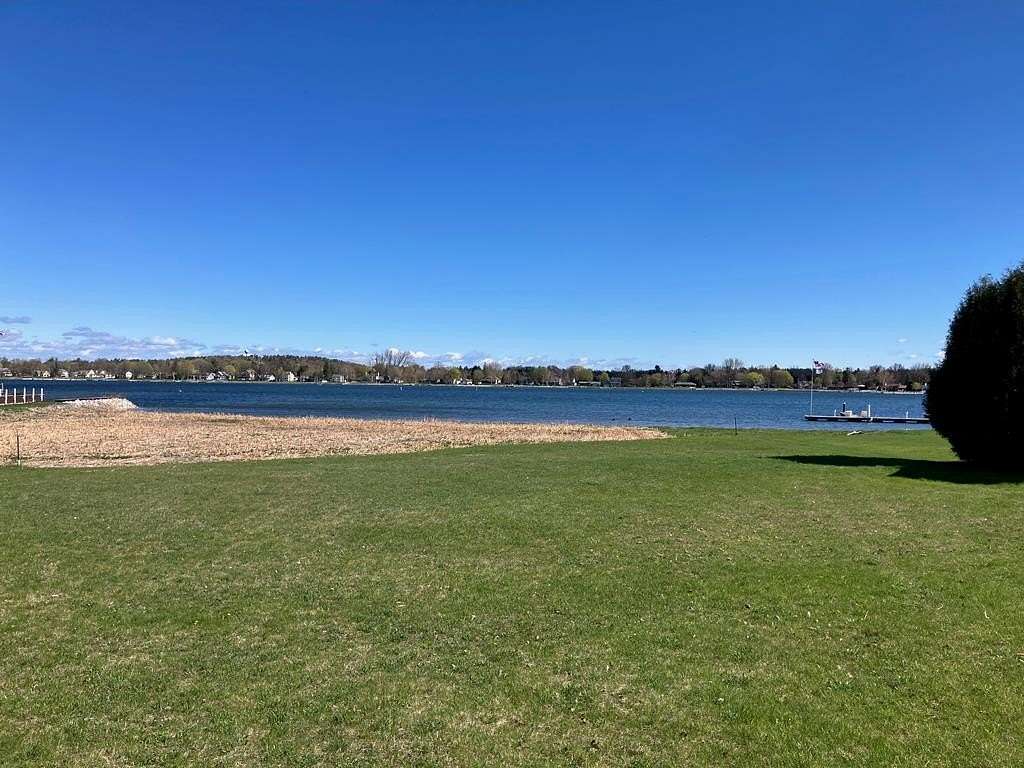 0.73 Acres of Residential Land for Sale in Sturgeon Bay, Wisconsin
