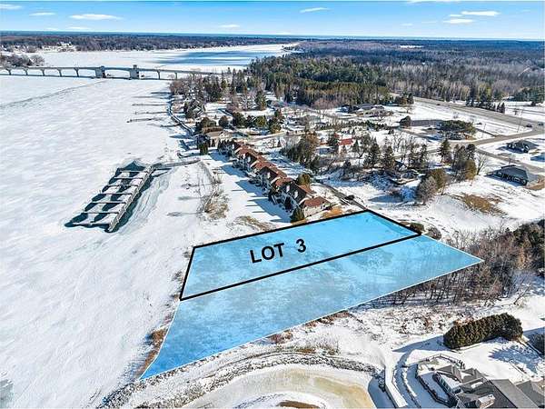 0.73 Acres of Residential Land for Sale in Sturgeon Bay, Wisconsin