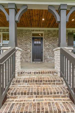 4.48 Acres of Residential Land with Home for Sale in Spring Hill, Tennessee