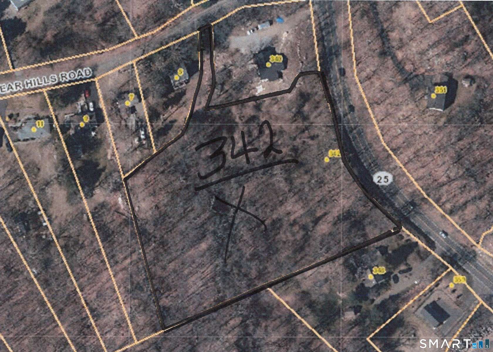 3 Acres of Residential Land for Sale in Newtown, Connecticut