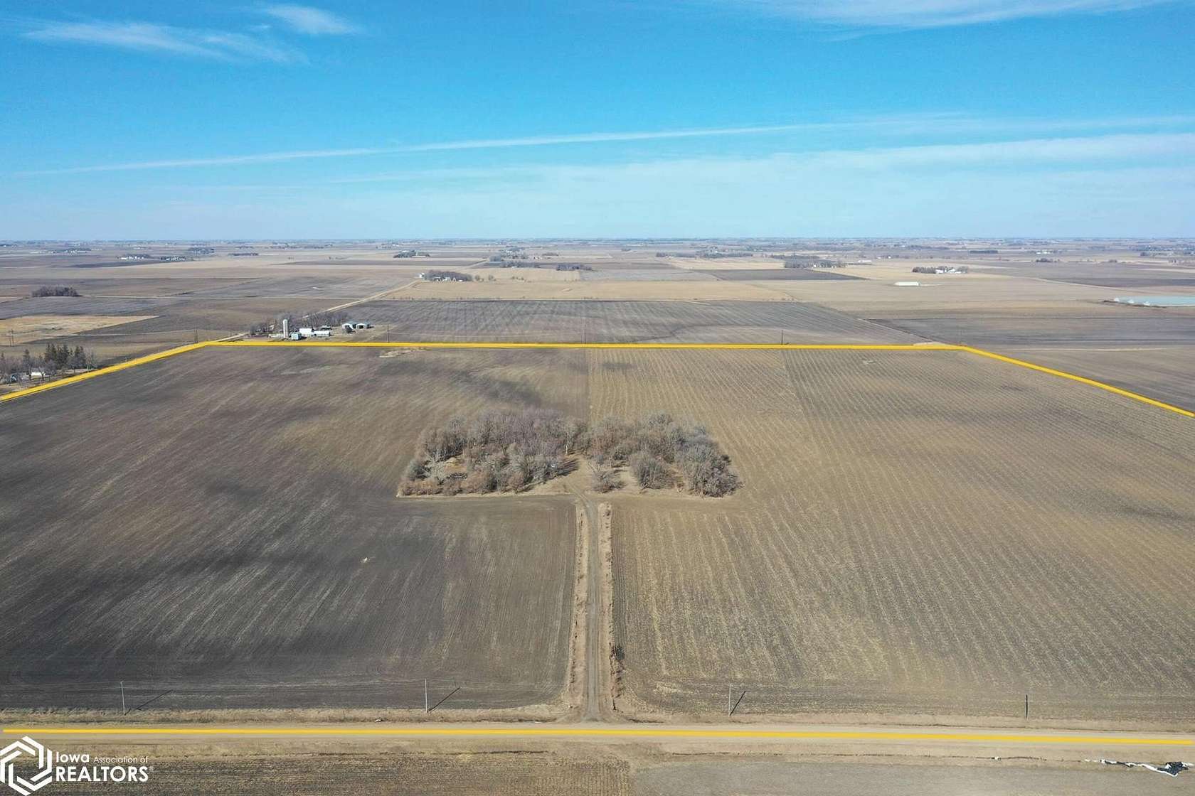 160 Acres of Agricultural Land for Sale in Nemaha, Iowa