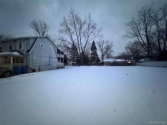 0.09 Acres of Residential Land for Sale in Dearborn Heights, Michigan