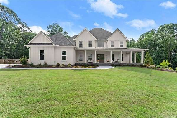 9.53 Acres of Land with Home for Sale in Clermont, Georgia