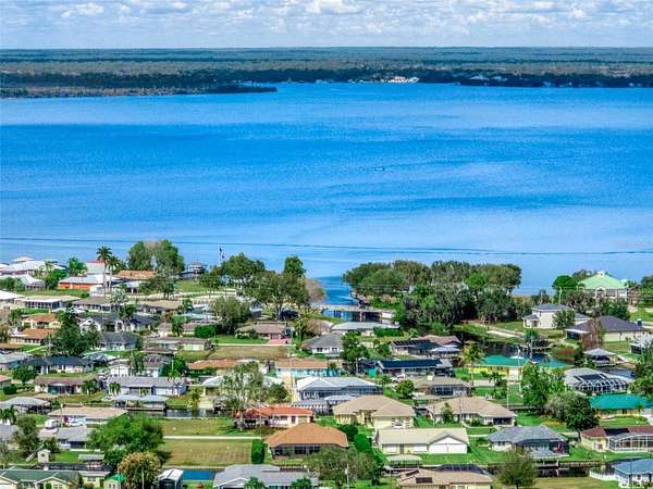 0.48 Acres of Residential Land for Sale in Lake Placid, Florida