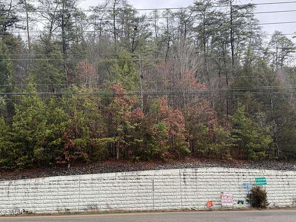 6.56 Acres of Residential Land for Sale in Sevierville, Tennessee