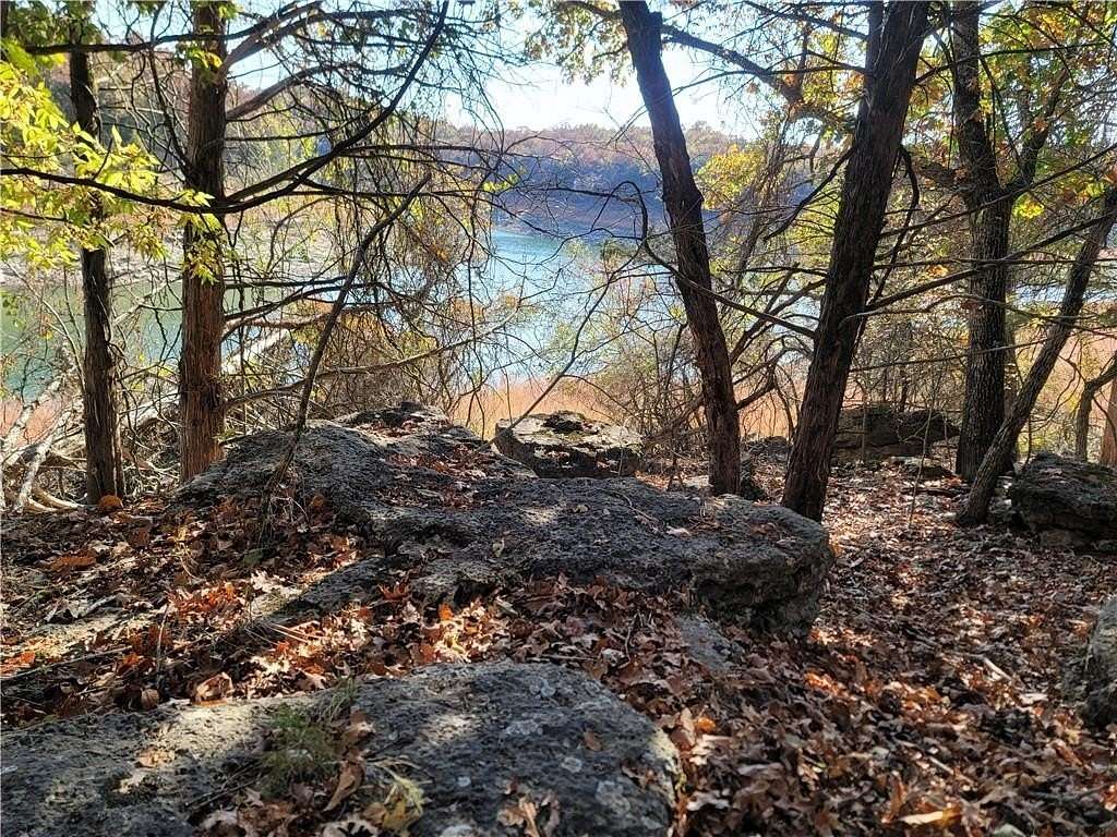 3 Acres of Residential Land for Sale in Yellville, Arkansas