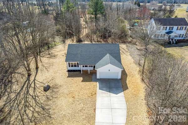 1.83 Acres of Residential Land with Home for Sale in Kings Mountain, North Carolina