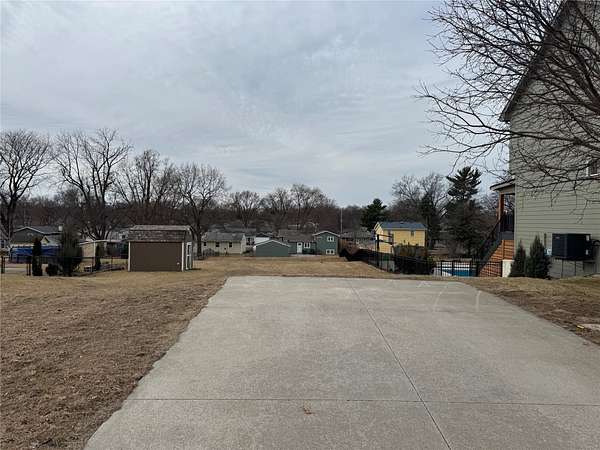 0.34 Acres of Residential Land for Sale in Des Moines, Iowa