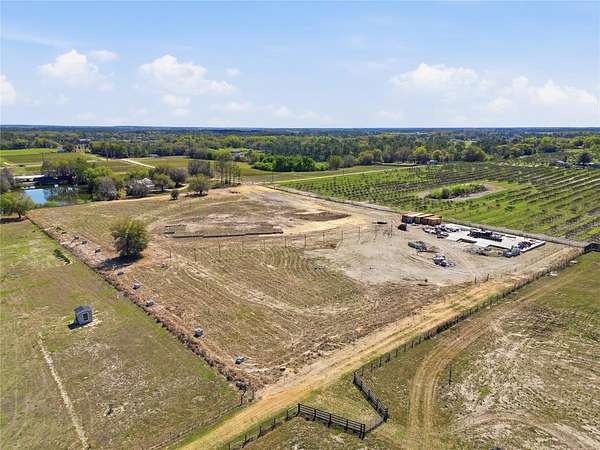 7 Acres of Mixed-Use Land for Sale in Groveland, Florida