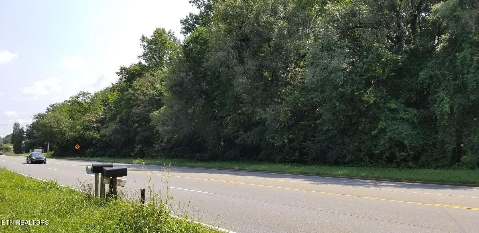 1 Acre of Mixed-Use Land for Sale in Maryville, Tennessee