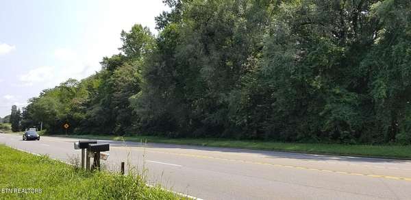 1 Acre of Mixed-Use Land for Sale in Maryville, Tennessee