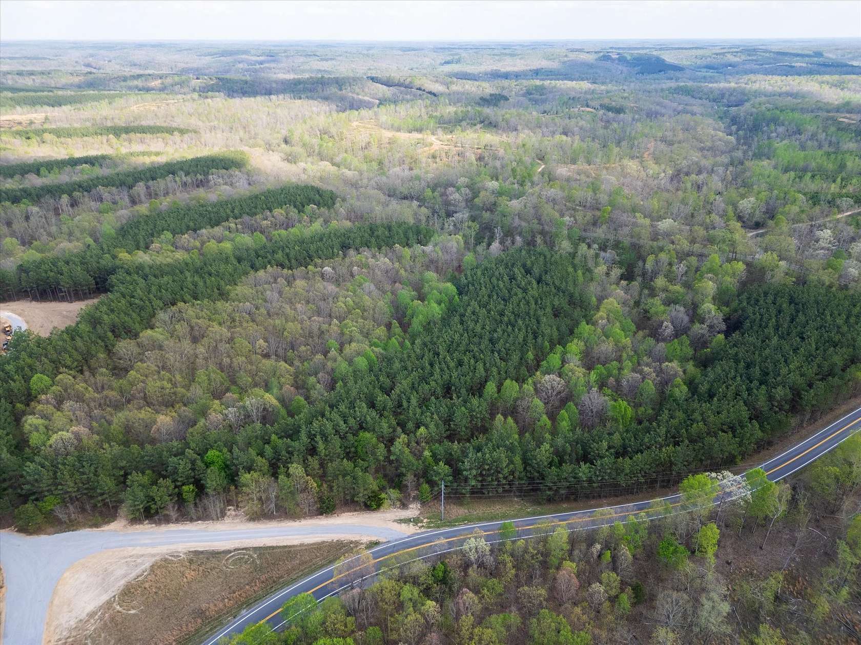 14 Acres of Recreational & Residential Land for Sale in Dover, Tennessee