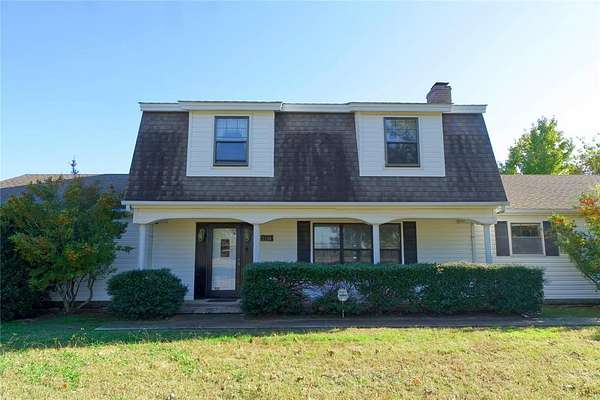 2.65 Acres of Land with Home for Sale in Gainesville, Texas