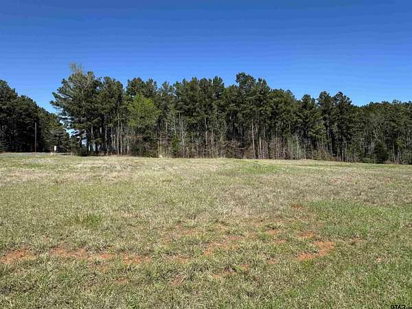 3.43 Acres of Residential Land for Sale in Jacksonville, Texas