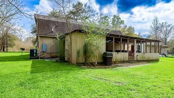 6.46 Acres of Land with Home for Sale in Woodville, Texas