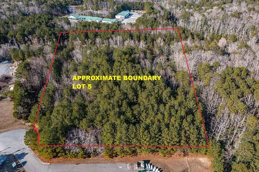 4.9 Acres of Commercial Land for Sale in Kilmarnock, Virginia