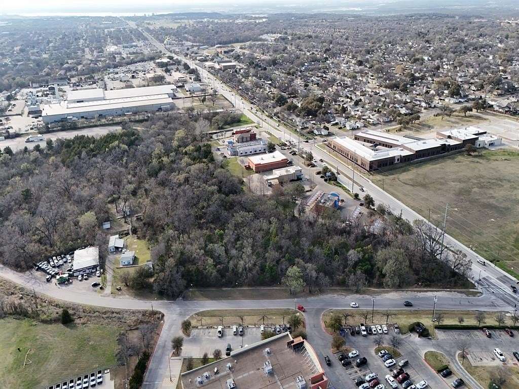 5 Acres of Commercial Land for Sale in Dallas, Texas