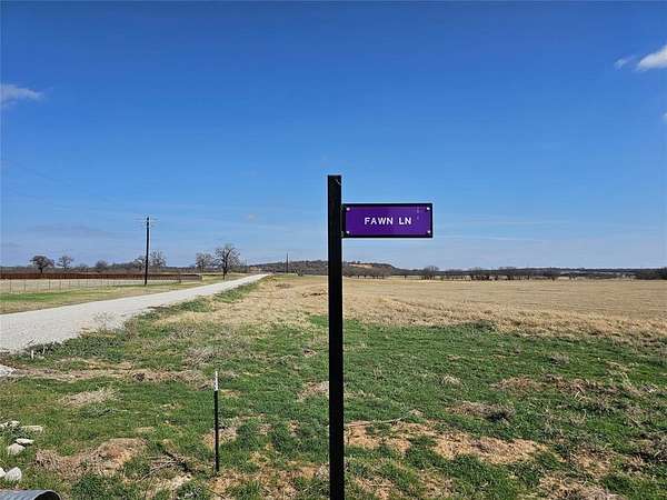 6 Acres of Residential Land for Sale in Chico, Texas