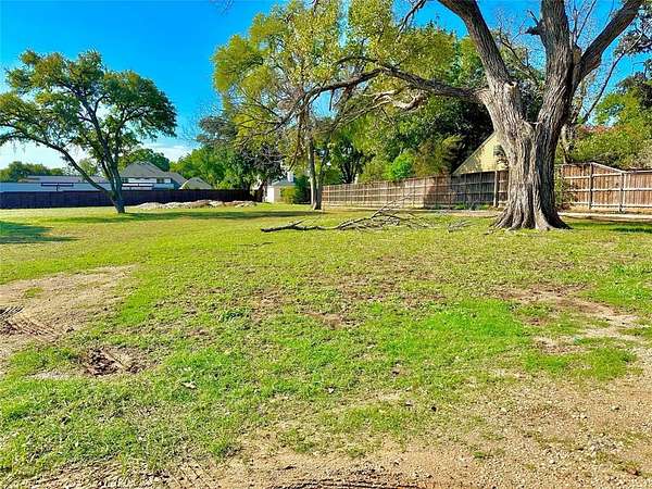 0.4 Acres of Land for Sale in Dallas, Texas