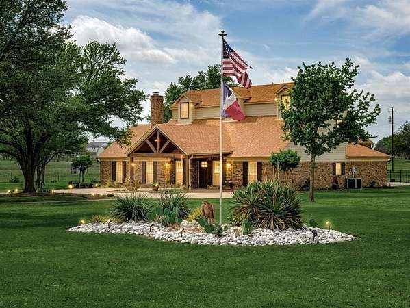 4.13 Acres of Land with Home for Sale in Haslet, Texas