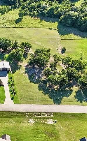 1.35 Acres of Residential Land for Sale in Wills Point, Texas