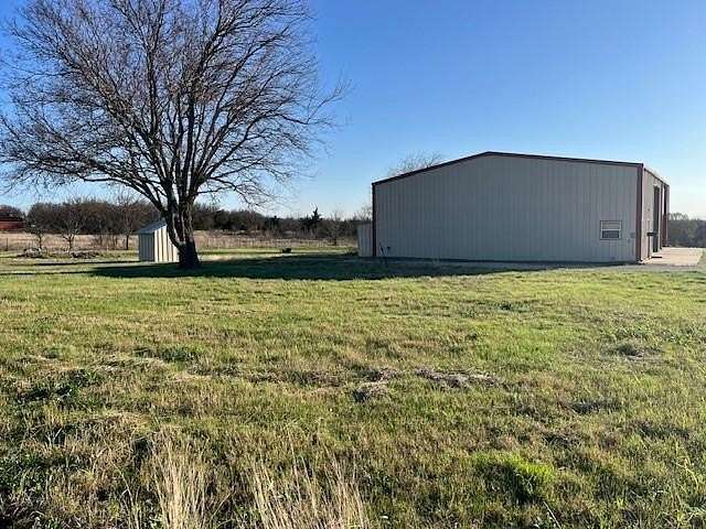 9.3 Acres of Commercial Land for Sale in Sunset, Texas