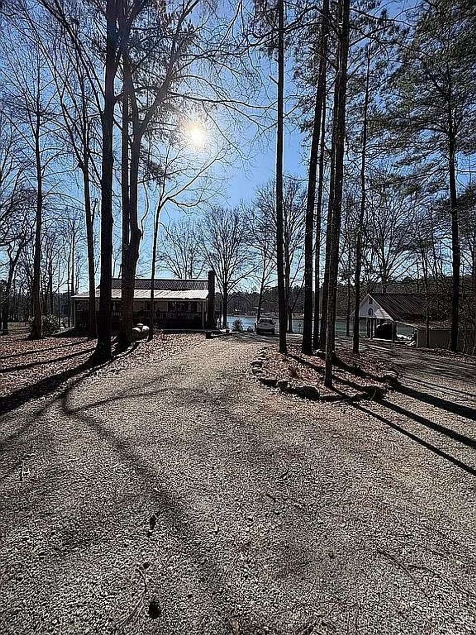 5.42 Acres of Land with Home for Sale in Grantville, Georgia