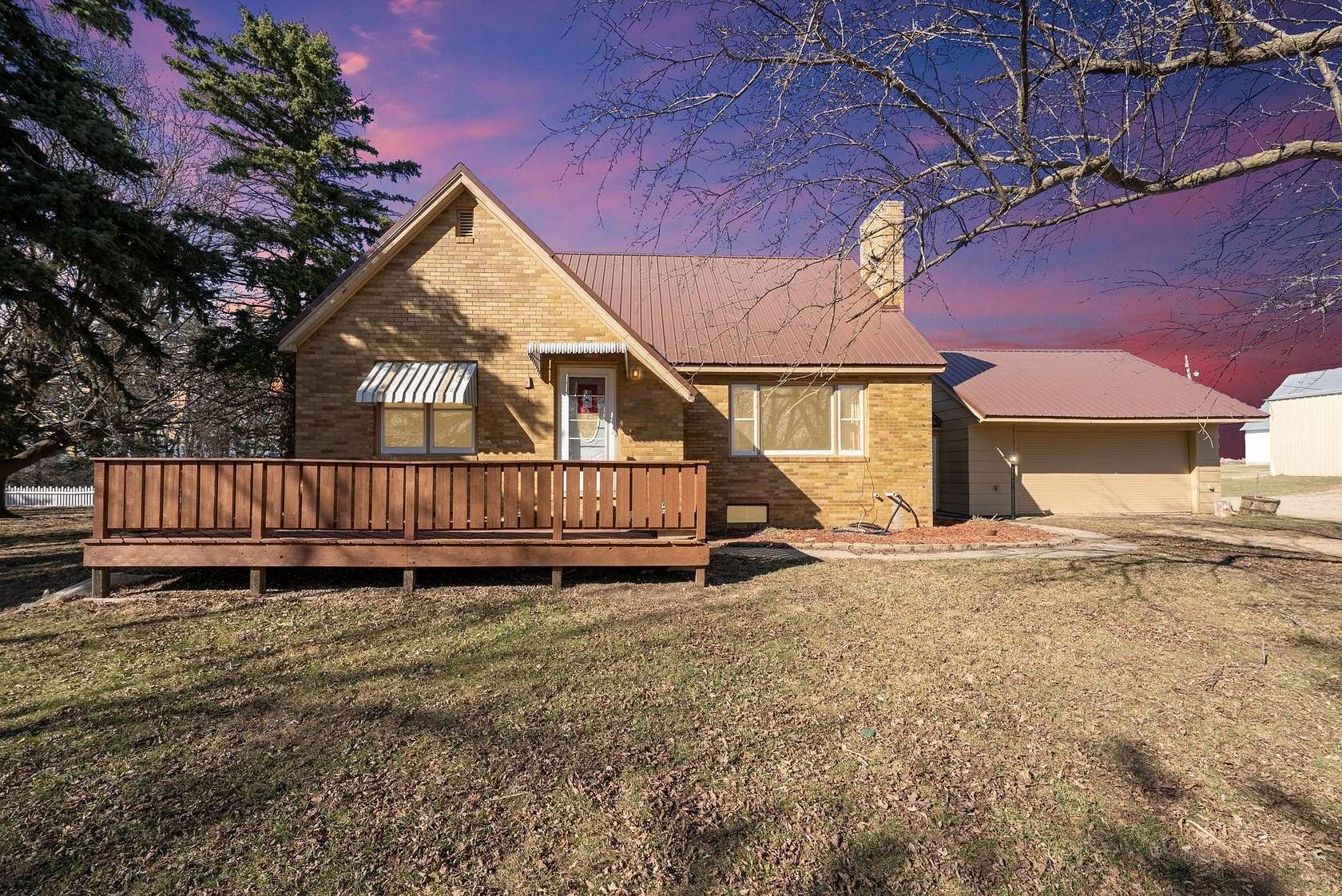9.48 Acres of Land with Home for Sale in Pipestone, Minnesota