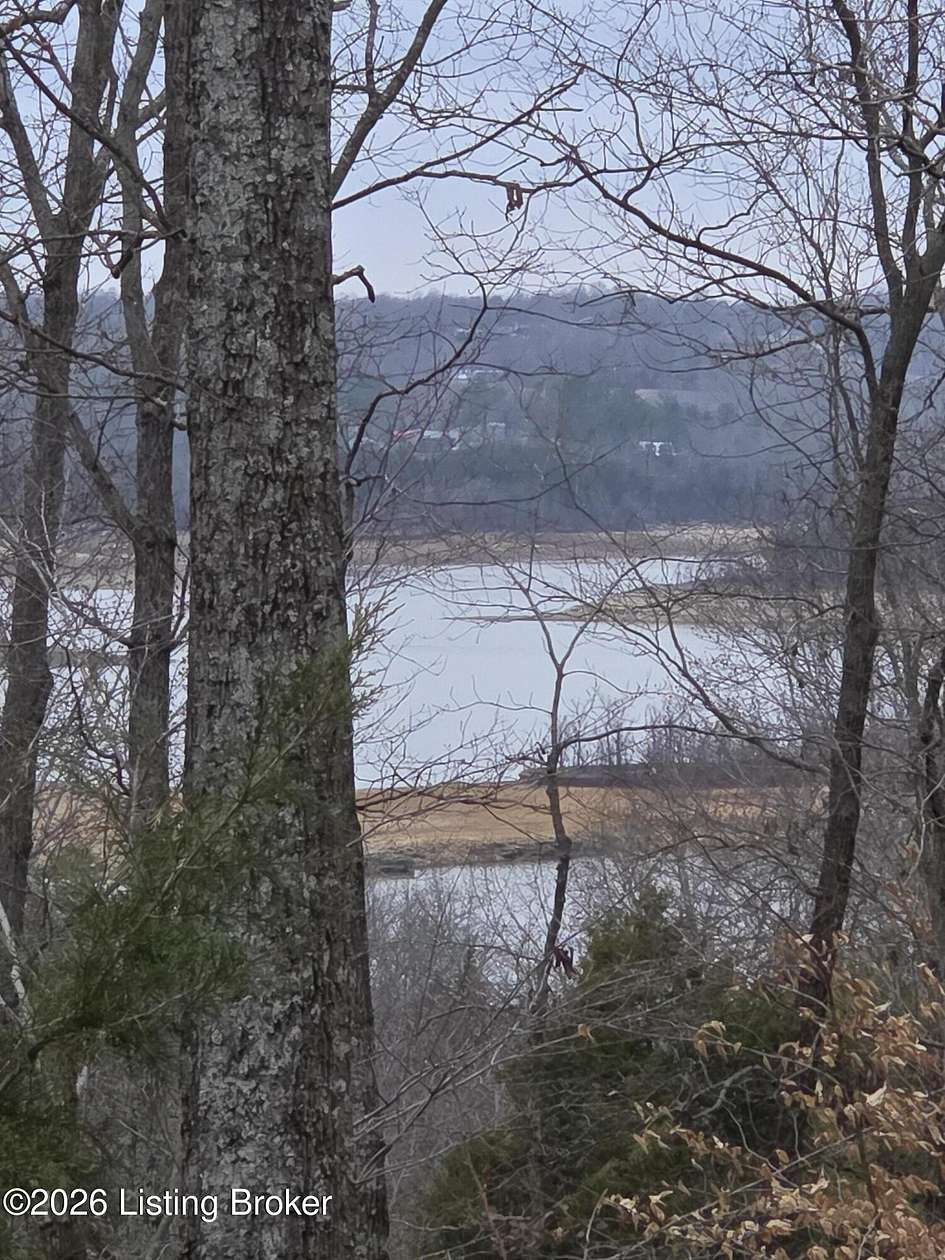 10 Acres of Residential Land for Sale in Cub Run, Kentucky