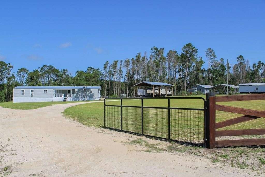 2.16 Acres of Land with Home for Sale in Steinhatchee, Florida