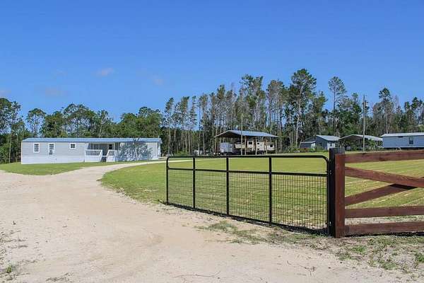 2.16 Acres of Land with Home for Sale in Steinhatchee, Florida