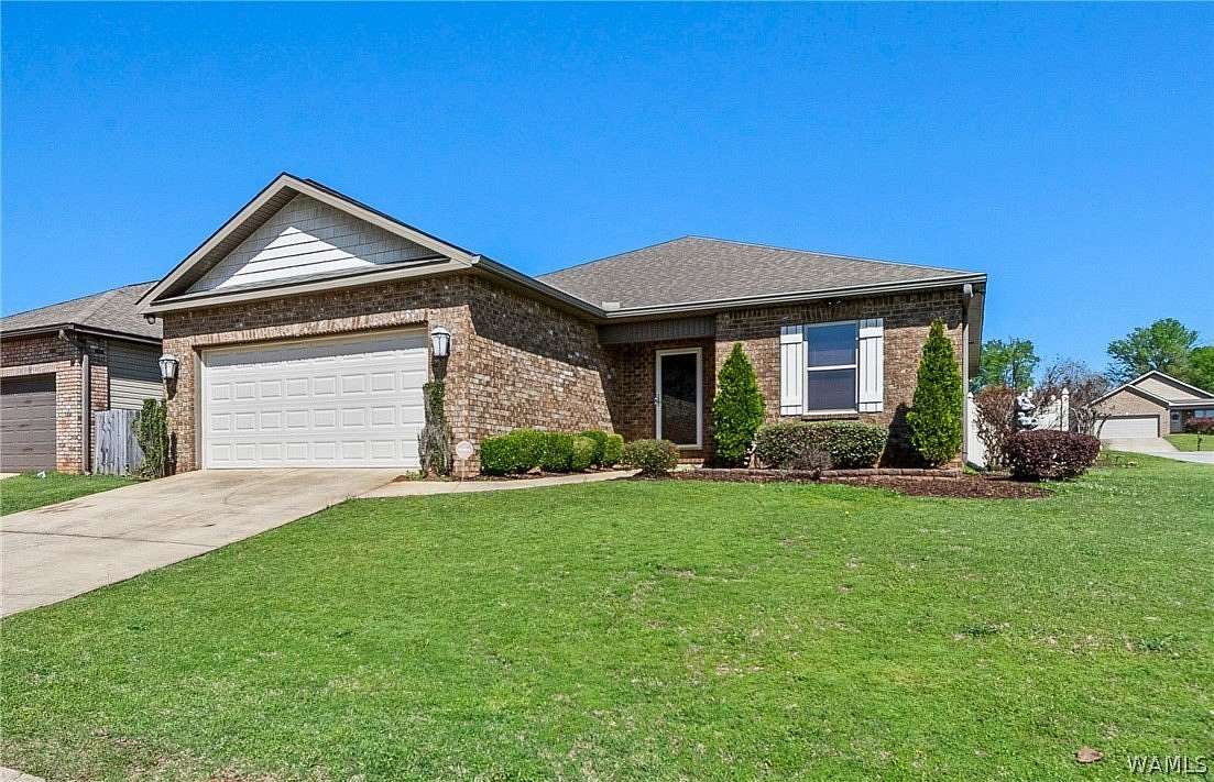 0.2 Acres of Land with Home for Sale in Tuscaloosa, Alabama