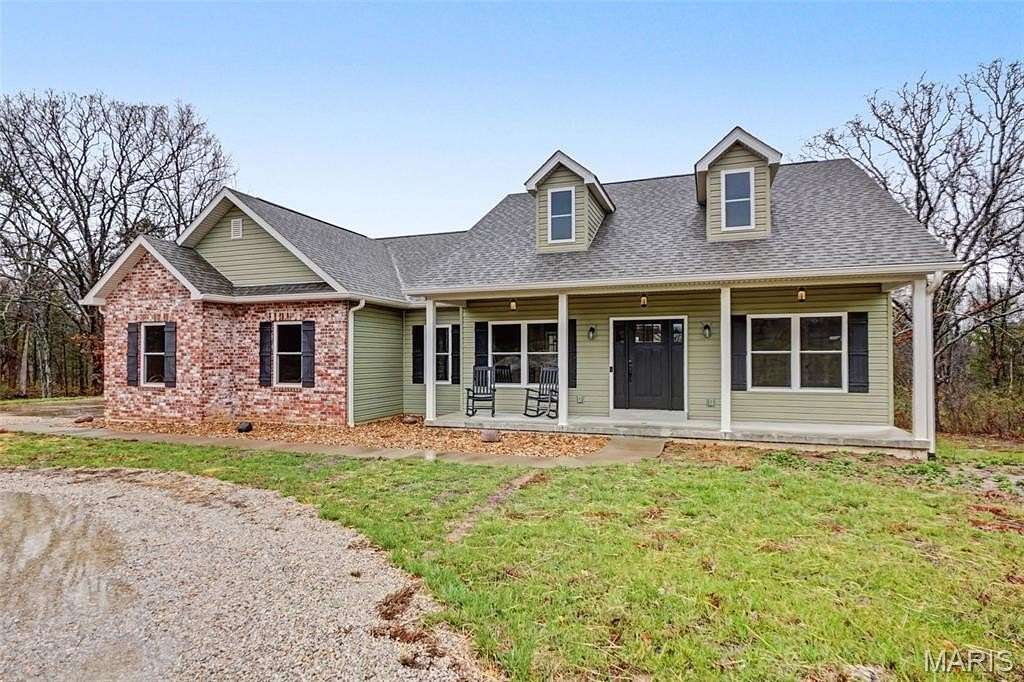 6 Acres of Land with Home for Sale in Wentzville, Missouri