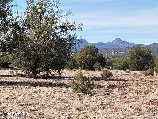 10 Acres of Land for Sale in Ash Fork, Arizona