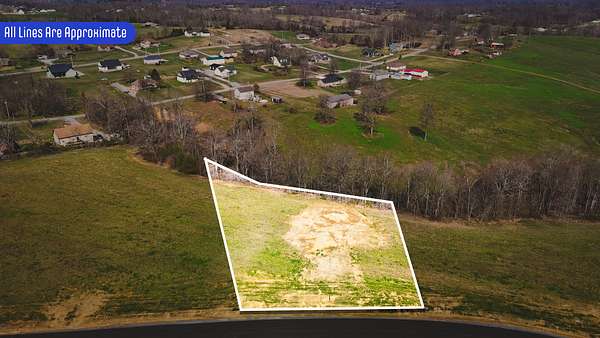 1 Acre of Residential Land for Sale in Westmoreland, Tennessee