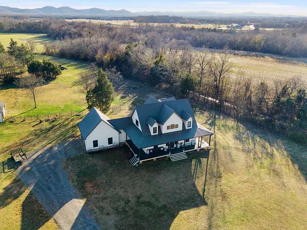6 Acres of Land with Home for Sale in Christiana, Tennessee