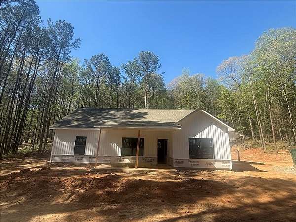 4 Acres of Land with Home for Sale in Cedartown, Georgia