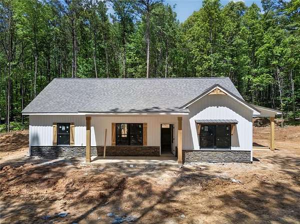 4 Acres of Land with Home for Sale in Lindale, Georgia
