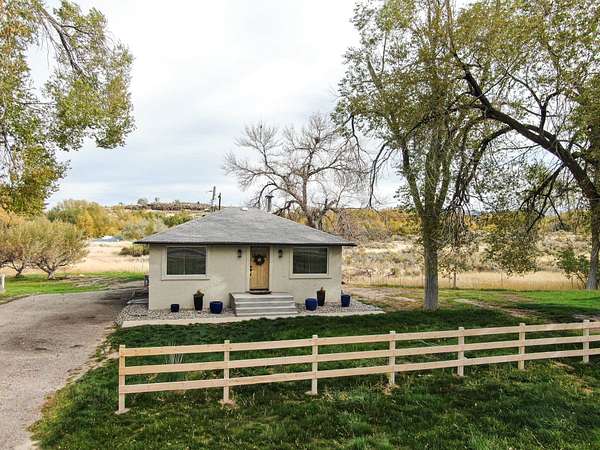 1.86 Acres of Improved Mixed-Use Land for Sale in Pocatello, Idaho