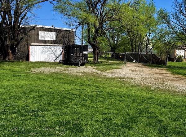 1.9 Acres of Mixed-Use Land for Sale in Elk City, Oklahoma