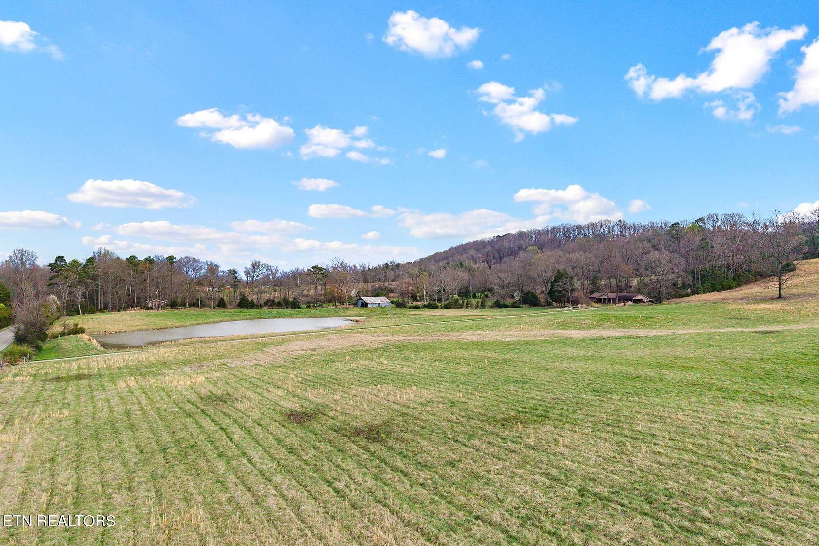 1 Acre of Mixed-Use Land for Sale in Decatur, Tennessee