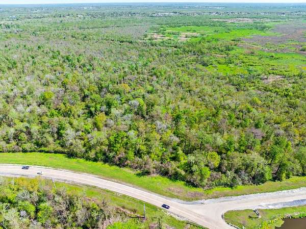 8.5 Acres of Land for Sale in Houma, Louisiana