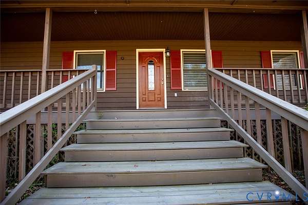 3 Acres of Land with Home for Sale in Farmville, Virginia